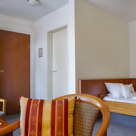 Invite Hotel Loewen Freiburg Exteriör bild