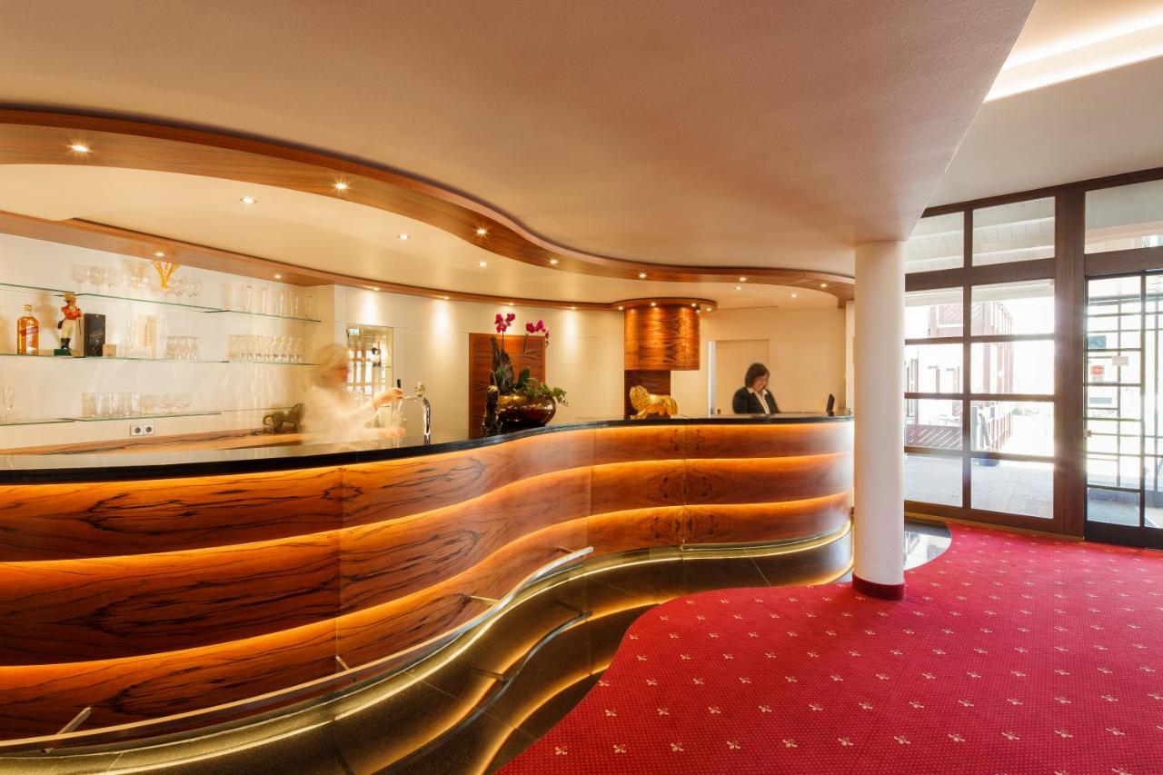 Invite Hotel Loewen Freiburg Exteriör bild